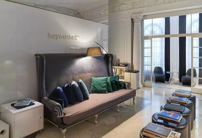 Chic & Basic Born Boutique