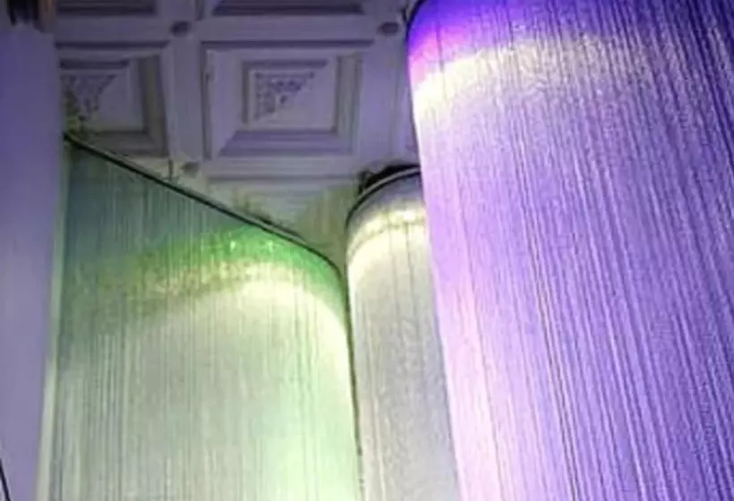 Fotos del hotel Chic & Basic Born Boutique:  9