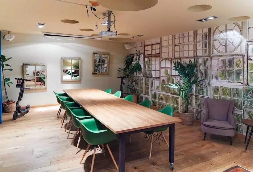 Fotos del hotel Chic & Basic Born Boutique:  10