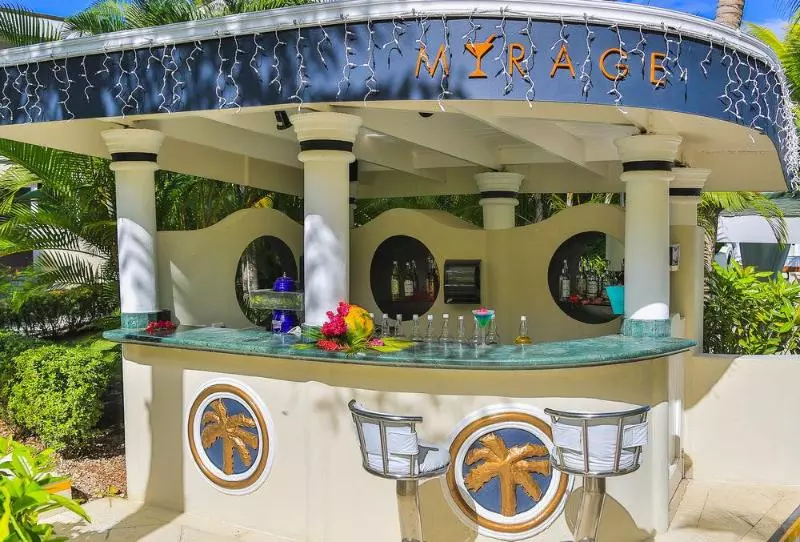 Fotos del hotel Lifestyle Crown Residence Suites  All Inclusive:  9