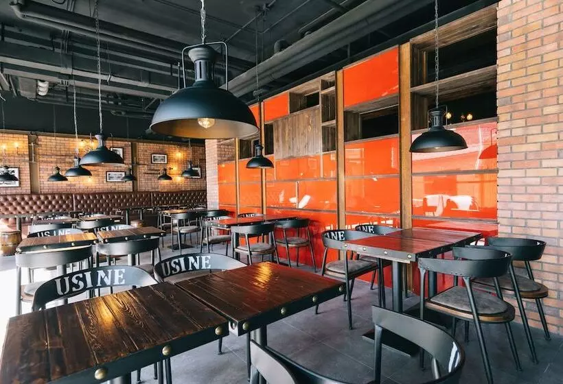 Fotos del hotel Redwall:  11