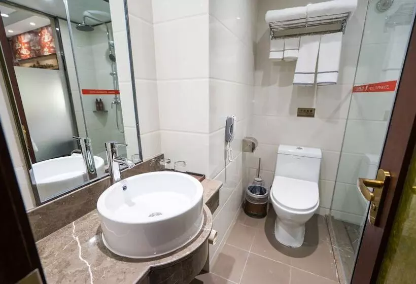 Fotos del hotel Redwall:  7