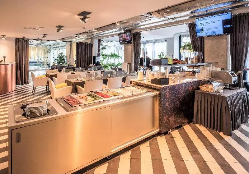 Fotos del hotel Rija Vef:  25