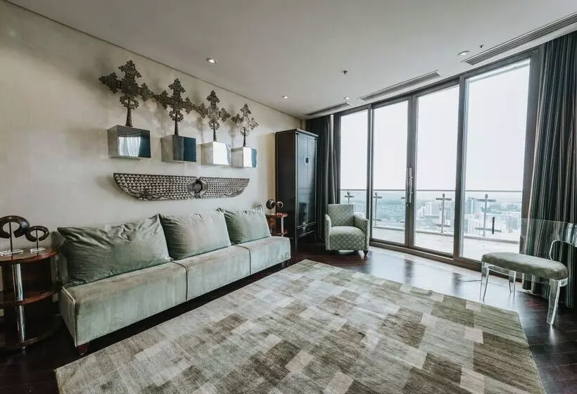 The Michelangelo Towers