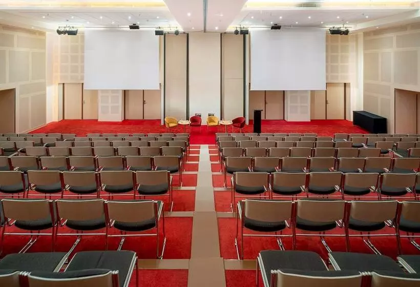 Fotos del hotel Novotel Bucharest City Centre:  13