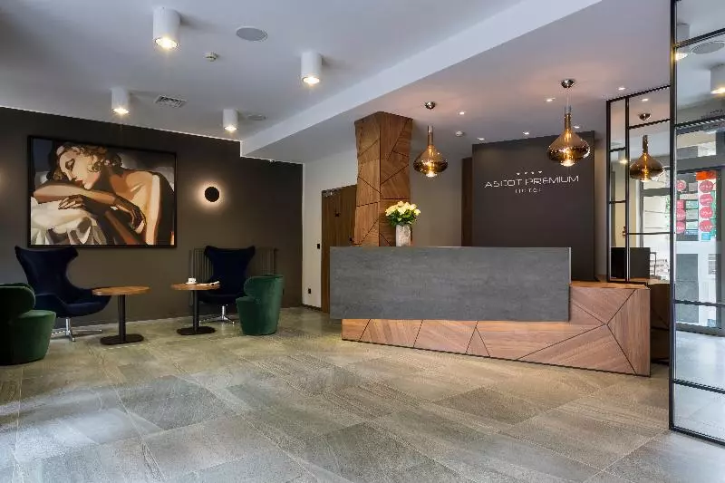 Fotos del hotel Ascot Premium:  13