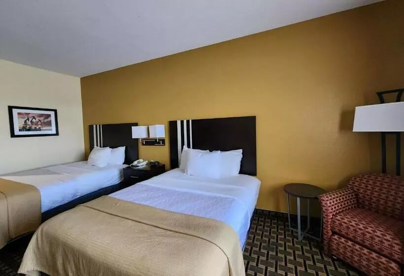Best Western Plus Sam Houston Inn & Suites