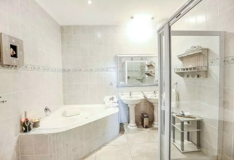 Fotos del hotel Misty Waves Boutique:  21