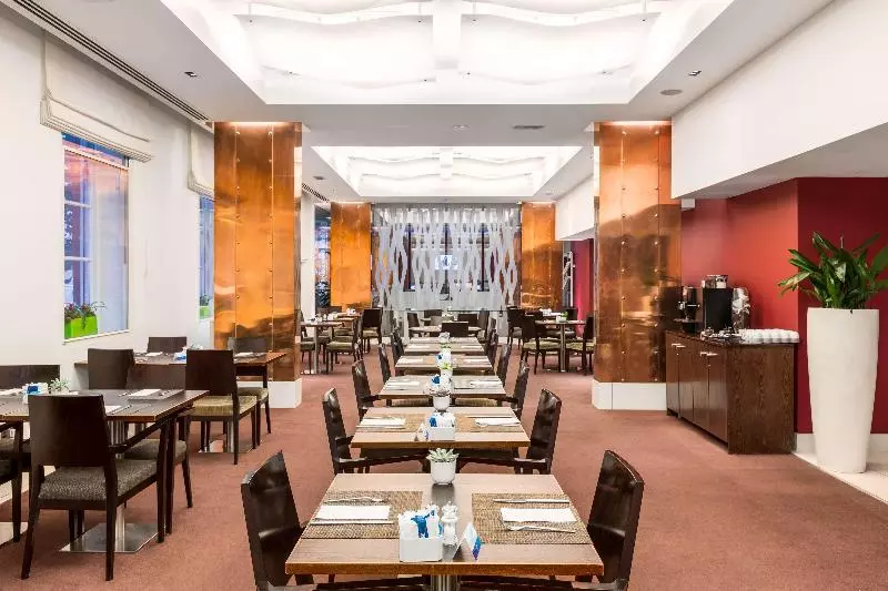 Fotos del hotel Nh London Kensington:  4