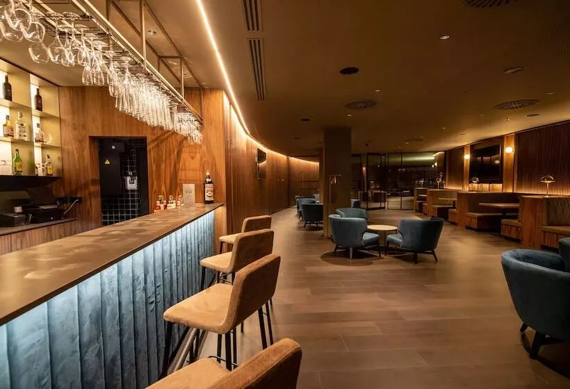 Fotos del hotel Bah Barcelona Airport:  9