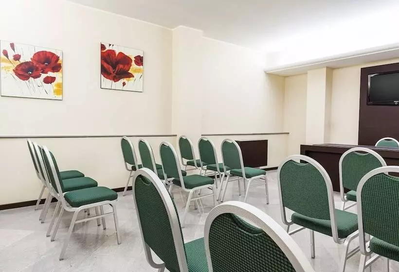 Fotos del hotel Des Etrangers:  25