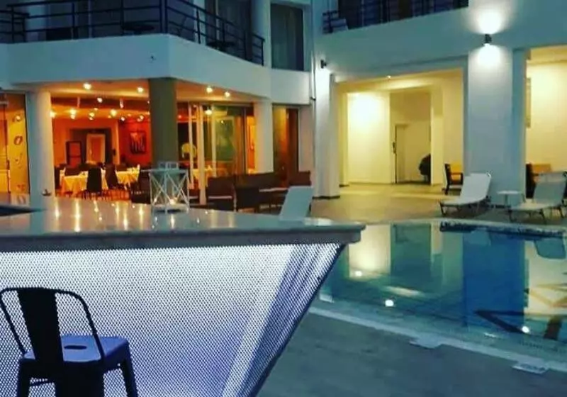 Fotos del hotel Faedra Beach:  16