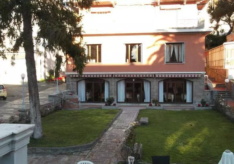 Fotos del hotel Villa Maria:  15