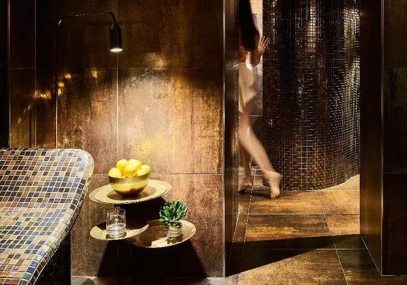 Fotos del hotel Savoy:  22