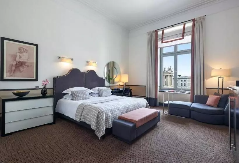 Fotos del hotel Rocco Forte Hotel De Rome:  14