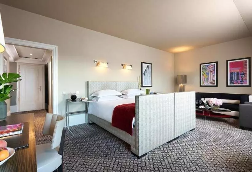 Fotos del hotel Rocco Forte Hotel De Rome:  2