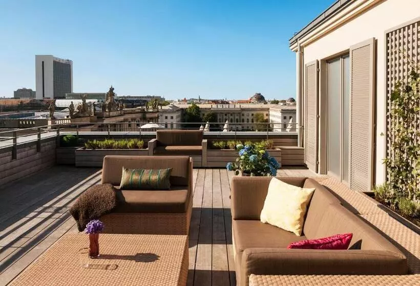 Fotos del hotel Rocco Forte Hotel De Rome:  13