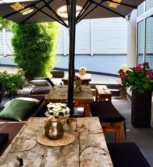 Fotos del hotel Villa Emilia:  3