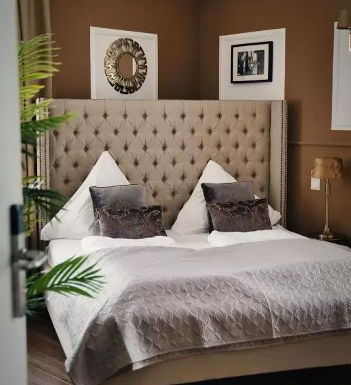 Fotos del hotel Villa Emilia:  19