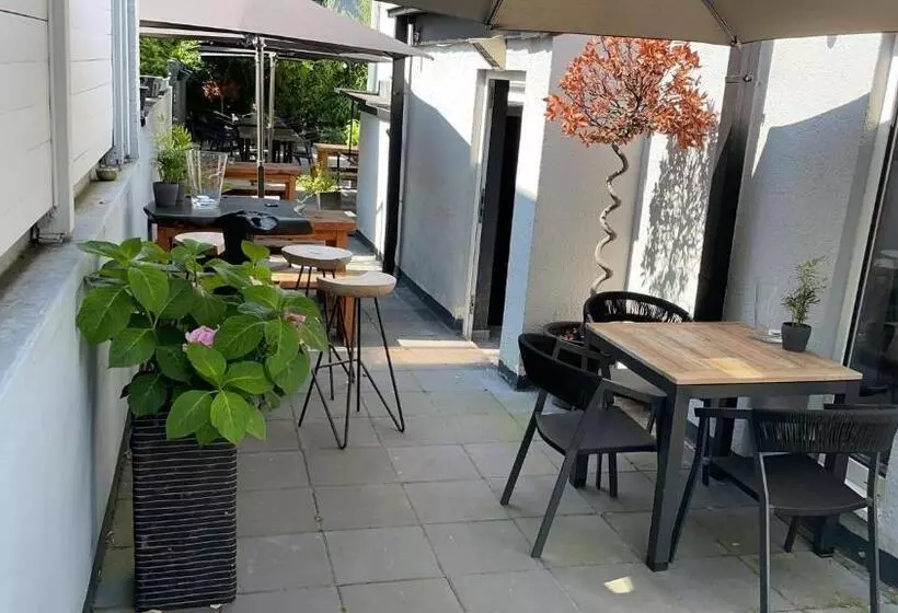 Fotos del hotel Villa Emilia:  16