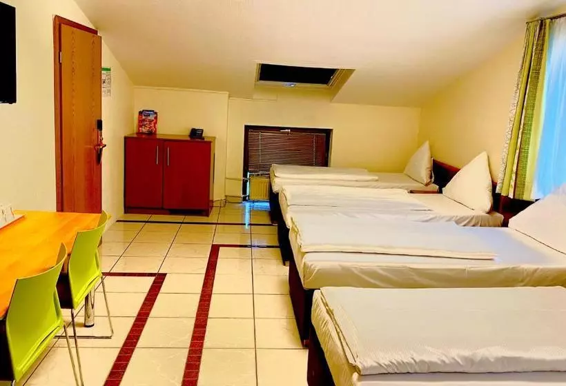 Fotos del hotel Lloyed:  15