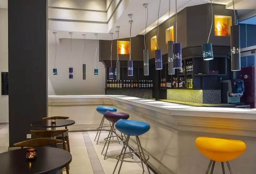 Fotos del hotel Mayfair:  13