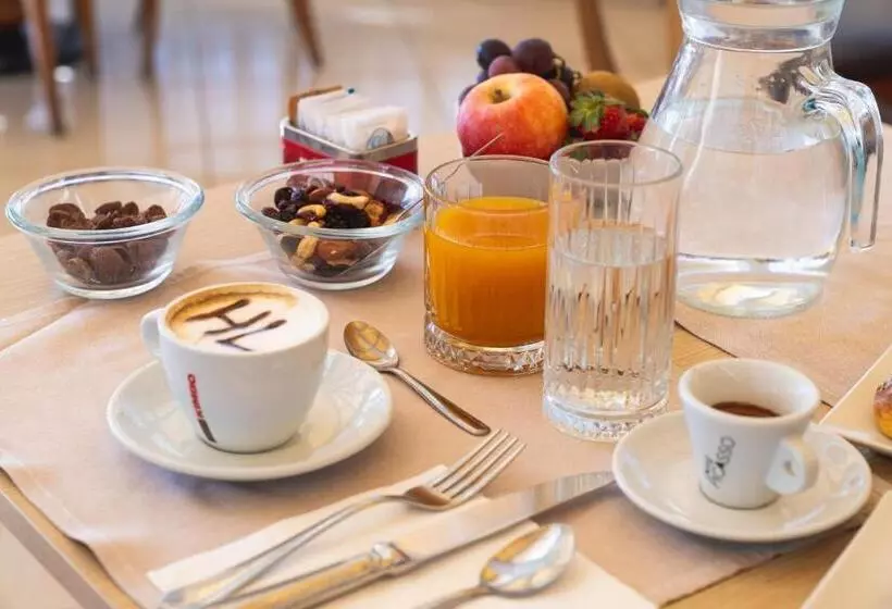 Fotos del hotel Leonessa:  18