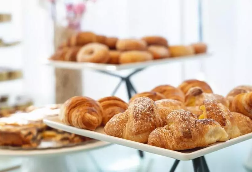 Fotos del hotel Leonessa:  9