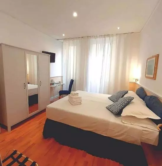 Fotos del hotel Porta Pia:  16