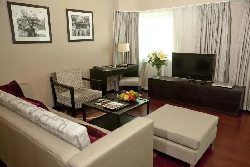 Fotos del hotel Somerset Olympic Tower Tianjin:  2