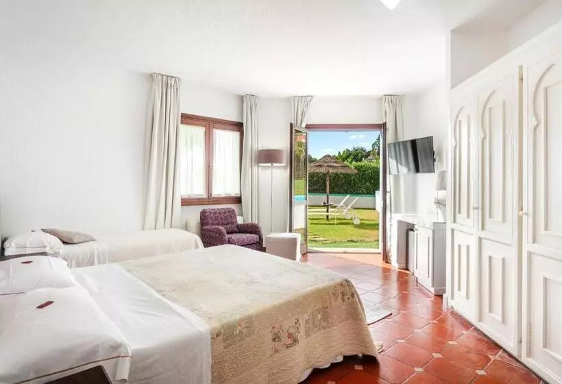 Fotos del hotel Stefania Boutique  By The Beach:  14