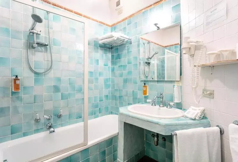 Fotos del hotel Stefania Boutique  By The Beach:  7