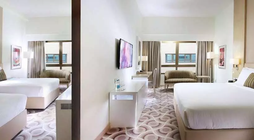 Fotos del hotel Metropolitan Hotel Dubai:  87