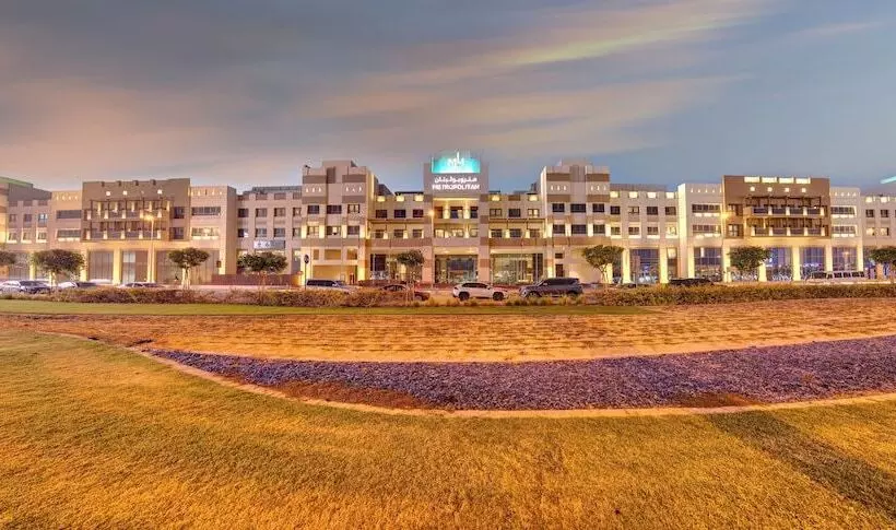 Metropolitan Hotel Dubai