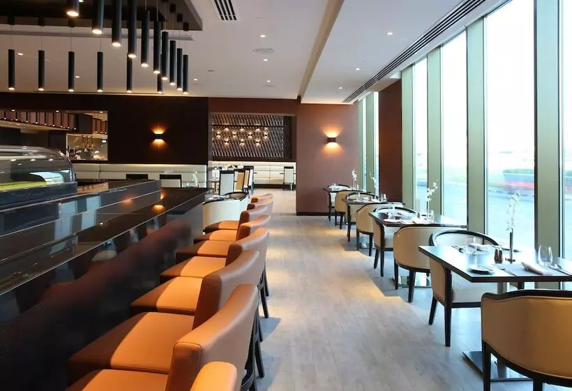 Fotos del hotel Metropolitan Hotel Dubai:  33
