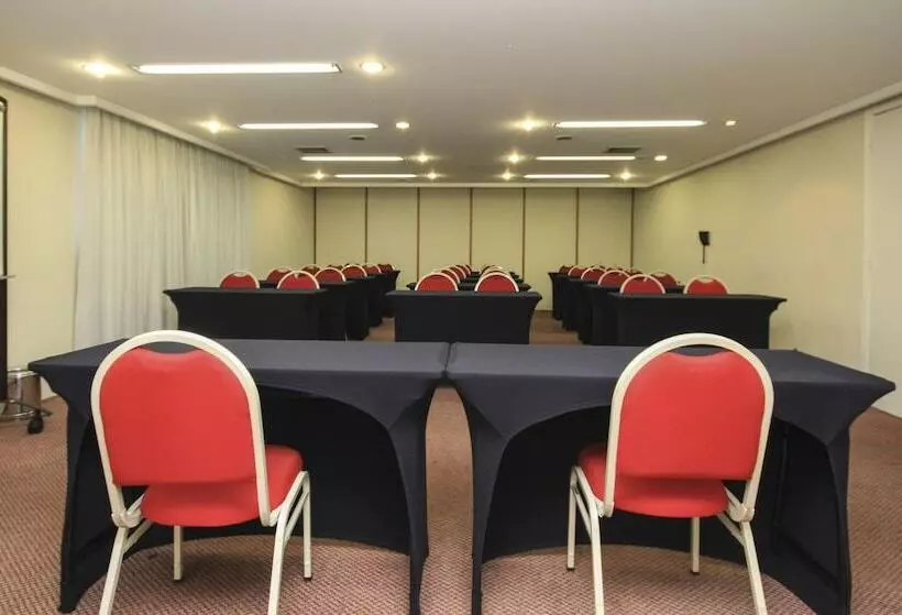 Fotos del hotel Bienal Suítes:  25