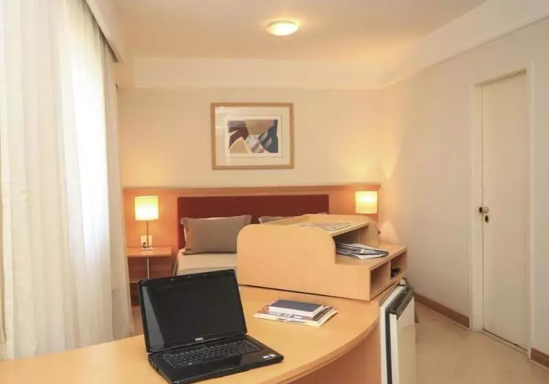 Fotos del hotel Bienal Suítes:  19