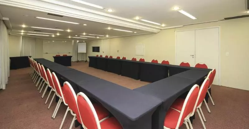 Fotos del hotel Bienal Suítes:  16