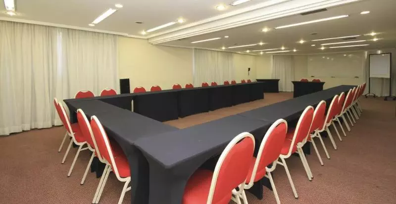 Fotos del hotel Bienal Suítes:  20