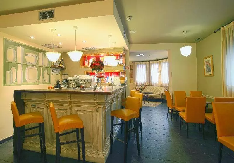 Fotos del hotel Casona De Torres:  6