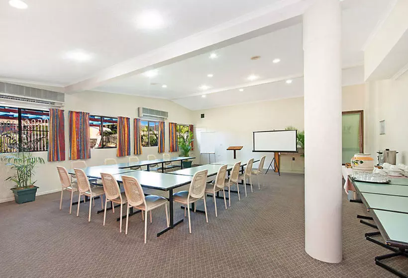 Fotos del hotel Cluden Park Motor Inn:  5