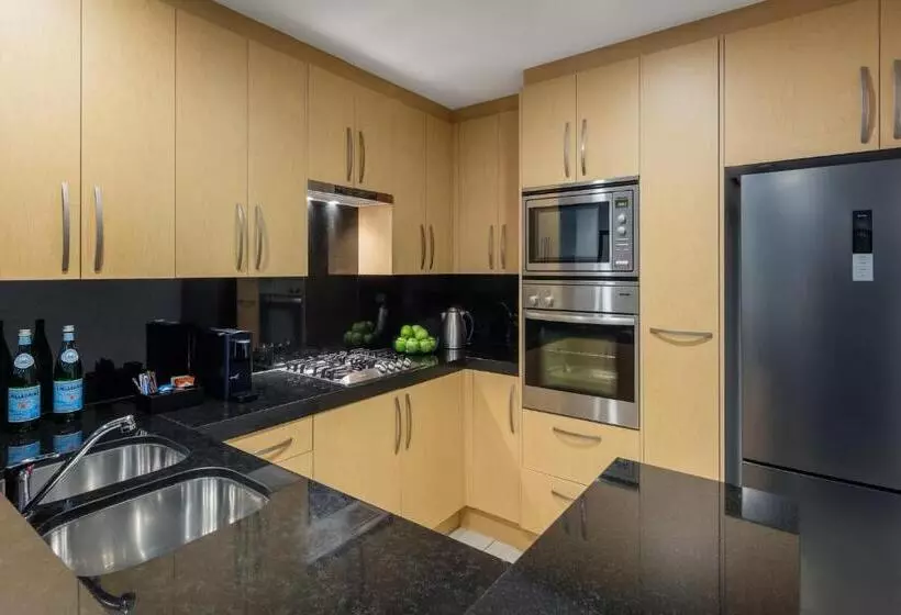 Fotos del hotel Meriton Suites World Tower, Sydney:  7