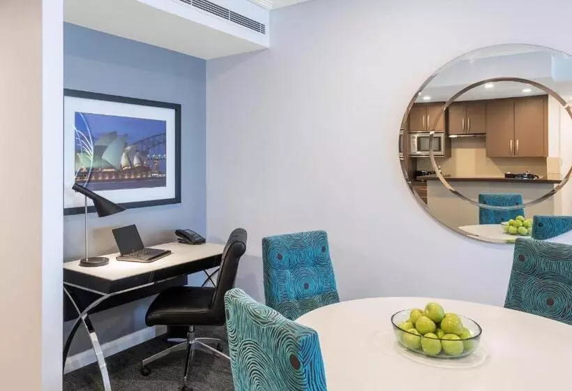 Fotos del hotel Meriton Suites World Tower, Sydney:  6
