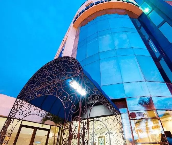 Fotos del hotel Metropolis Plaza Cali:  1