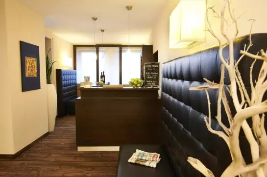 G  & Living Münchennymphenburg