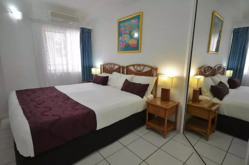 Fotos del hotel Beachfront Apartments On Trinity Beach:  2