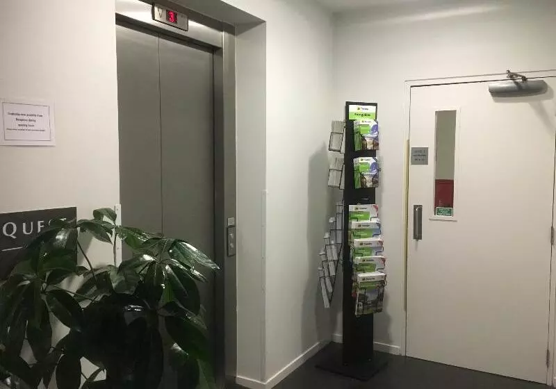 Fotos del hotel Quest Parnell Serviced Apartments:  2