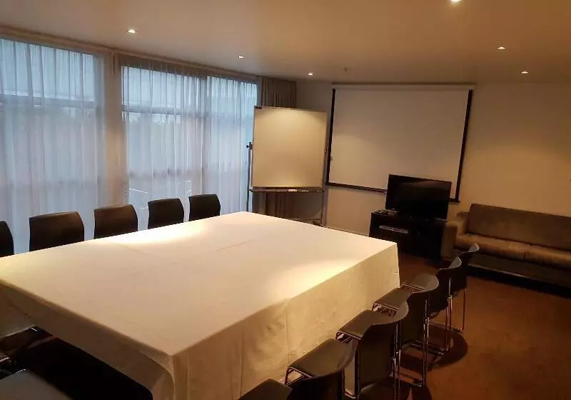 Fotos del hotel Quest Parnell Serviced Apartments:  5