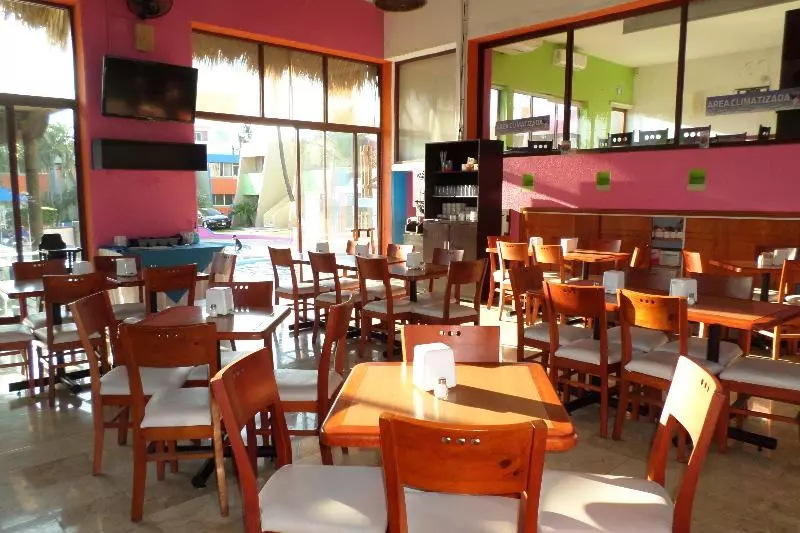 Fotos del hotel Suites Mediterraneo:  3