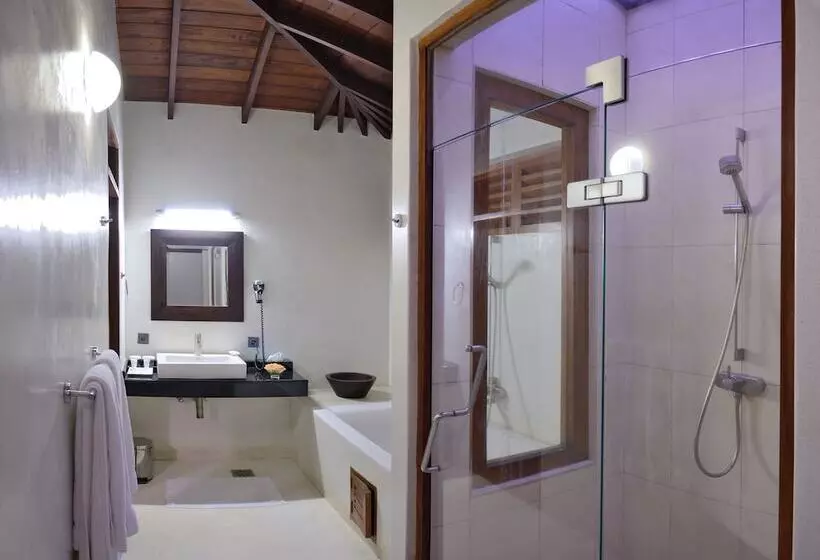 Fotos del hotel Weligama Bay Resort  Level 1 Safe & Secure:  5